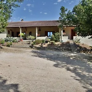 Appartement Chez Fanny - Les Tuileries - 1-4 Pers. Avec Jardin Privatif - Proche Cahors, Le Montat