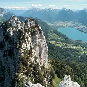Le Refuge Du Poete , Saint-François-de-Sales France